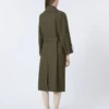 Vattenavvisande trenchcoat i twill med bälte, grön Vattenavvisande trenchcoat i twill med bälte, grön