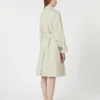 Vattenavvisande trenchcoat i twill med dubbelknäppning, naturfärgad Vattenavvisande trenchcoat i twill med dubbelknäppning, naturfärgad