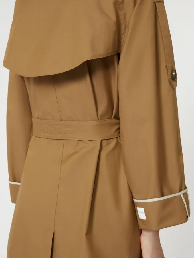 Överdimensionerad vattenavvisande trenchcoat i twill, brun Överdimensionerad vattenavvisande trenchcoat i twill, brun