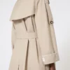 Överdimensionerad vattenavvisande trenchcoat i twill, sand Överdimensionerad vattenavvisande trenchcoat i twill, sand
