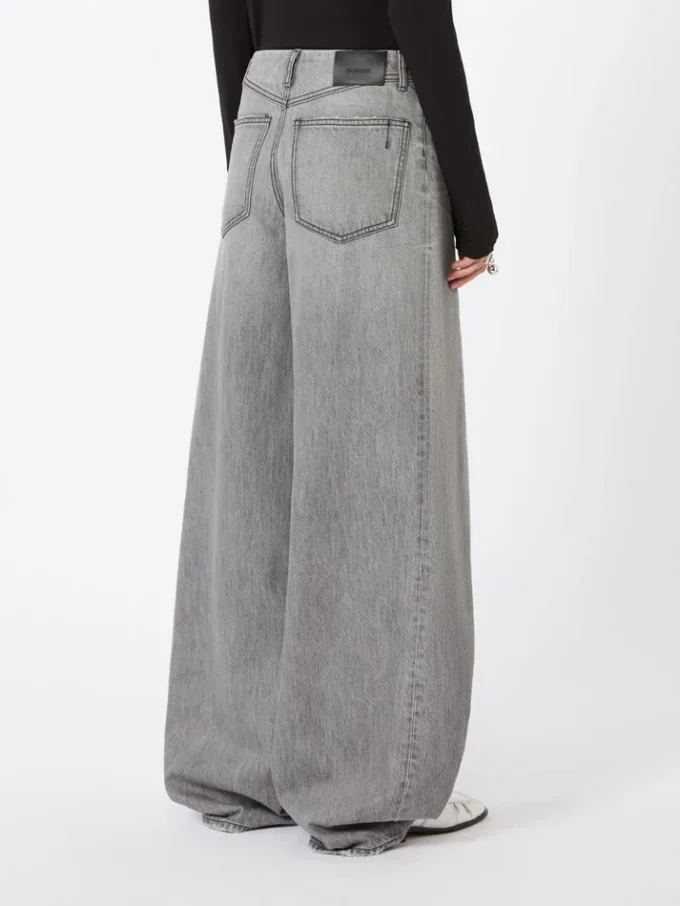 Överdimensionerade svarta jeansbyxor, svarta Överdimensionerade svarta jeansbyxor, svarta