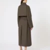 Vid, vattenavvisande trenchcoat i twill, grön Vid, vattenavvisande trenchcoat i twill, grön