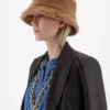 Vändbar cloche-hatt i kamel- och teddytyg, kamel Vändbar cloche-hatt i kamel- och teddytyg, kamel