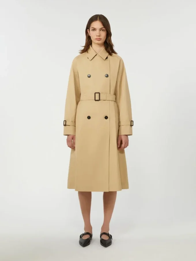 Vändbar vattenavvisande trenchcoat i gabardin, beige Vändbar vattenavvisande trenchcoat i gabardin, beige