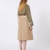 Vändbar vattenavvisande trenchcoat i gabardin, beige Vändbar vattenavvisande trenchcoat i gabardin, beige